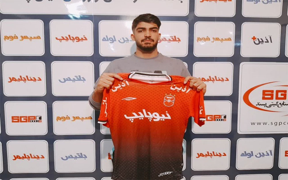 بازیکنی که پیراهن تیم ملی والیبال را رزرو کرد!