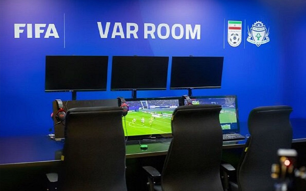 تاریخچه و نحوه پیدایش VAR
