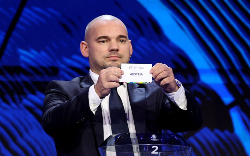 به ازدواج با نامزدم بیشتر از توپ طلا فکر می‌کنم!