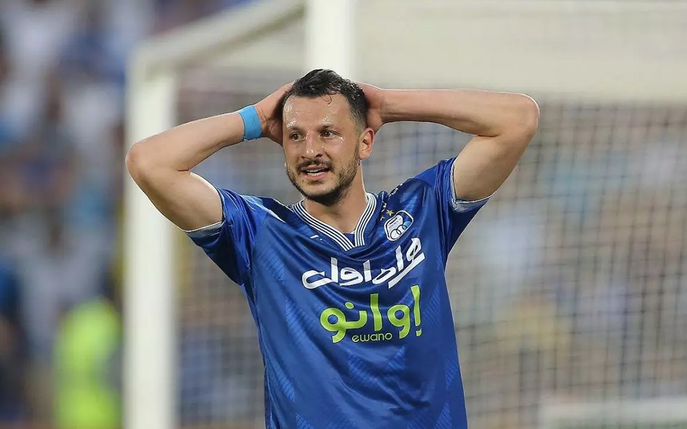 آرمان و حسرتی به اندازه سه امتیاز ارزشمند - مجله فوتبالی آرمان و حسرتی به اندازه سه امتیاز ارزشمند