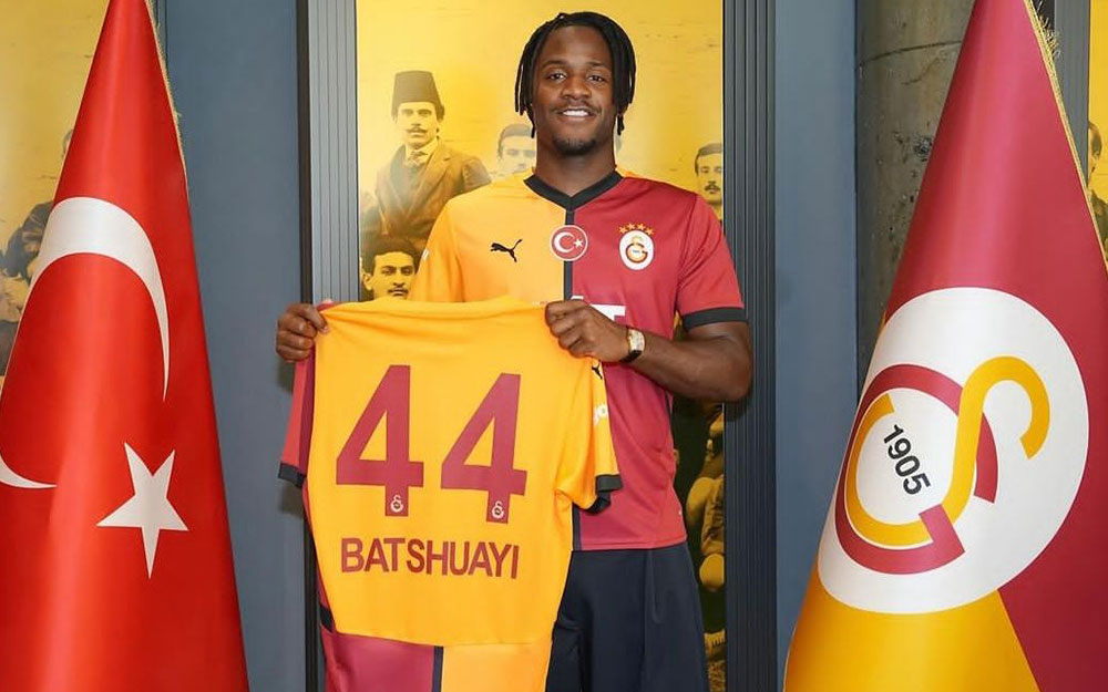 کلاهبرداری ۲۰۰ هزار یورویی از مهاجم معروف - مجله فوتبالی کلاهبرداری ۲۰۰ هزار یورویی از مهاجم معروف