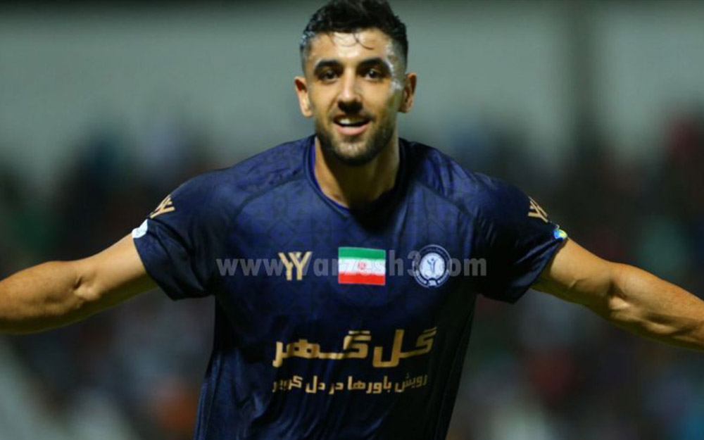 مهاجم سابق استقلال، پرسپولیس را از دست داد