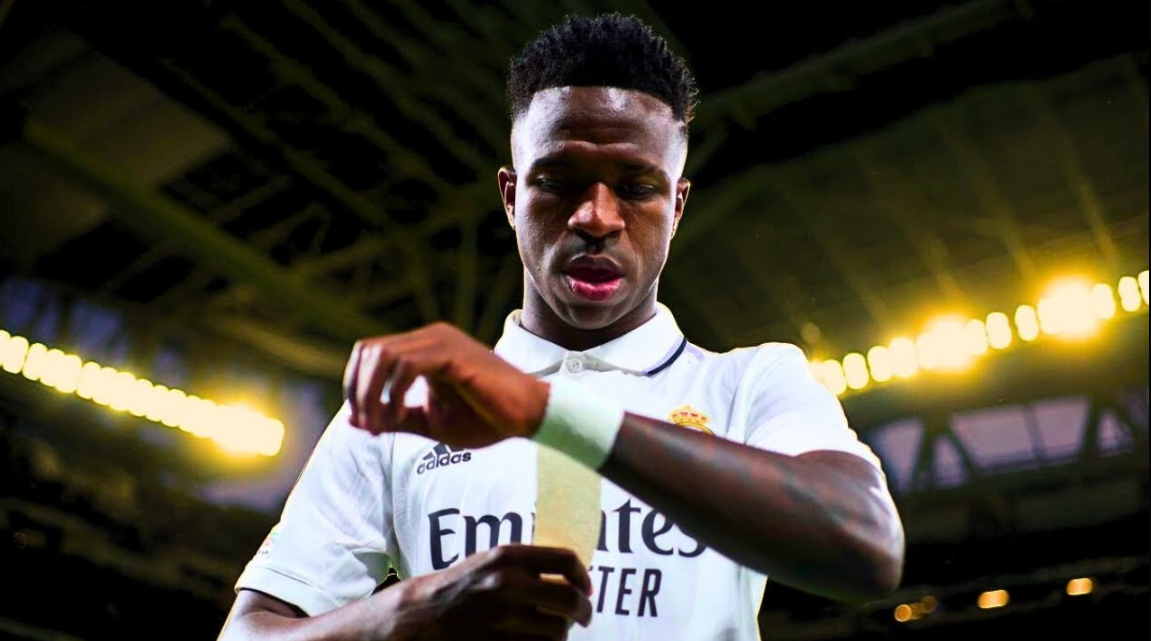 والپیپر وینیسیوس جونیور فوتبالی 2025 والپیپر وینیسیوس جونیور فوتبالی 2025