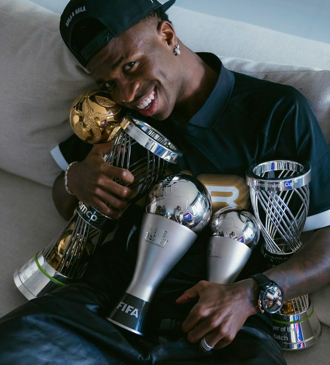 توپ طلا وینیسیوس جونیور توپ طلا وینیسیوس جونیور