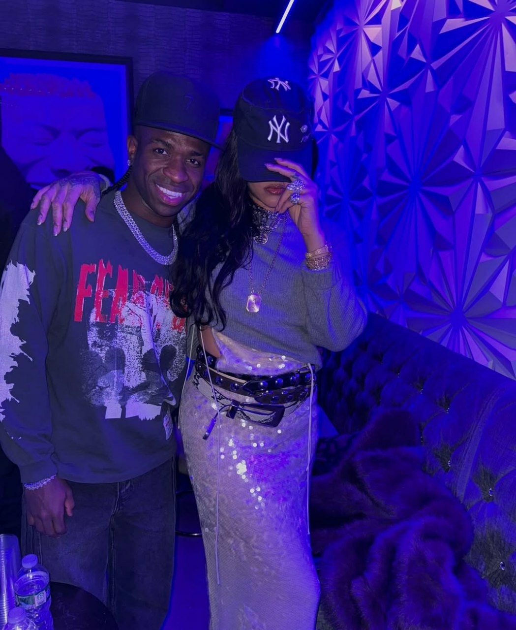 عکس وینیسیوس جونیور و همسرش عکس وینیسیوس جونیور و همسرش