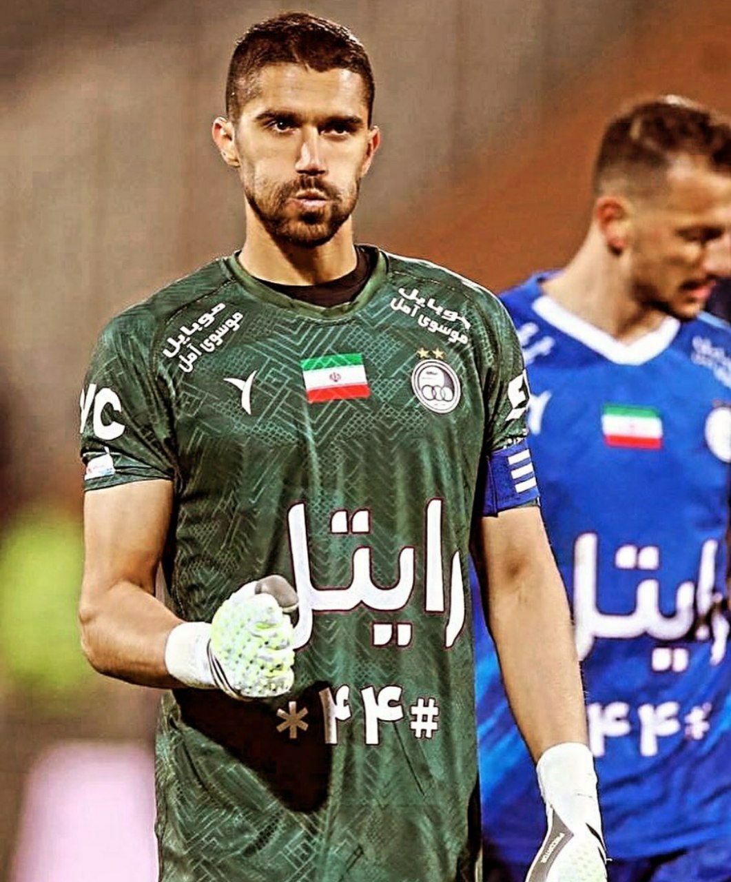 عکس پروفایل حسین حسینی