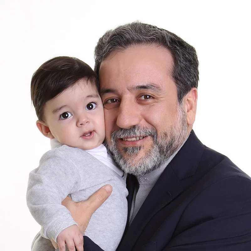 فرزندان سید عباس عراقچی 