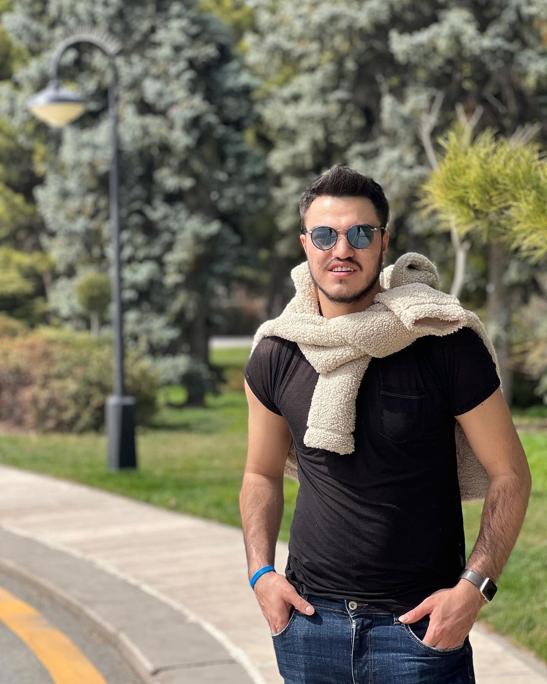 عکس مرتضی شریفی والیبالیست
