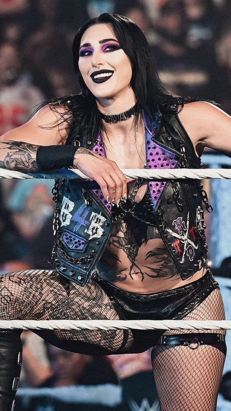 عکس ریا ریپلی کشتی گیر عکس ریا ریپلی کشتی گیر