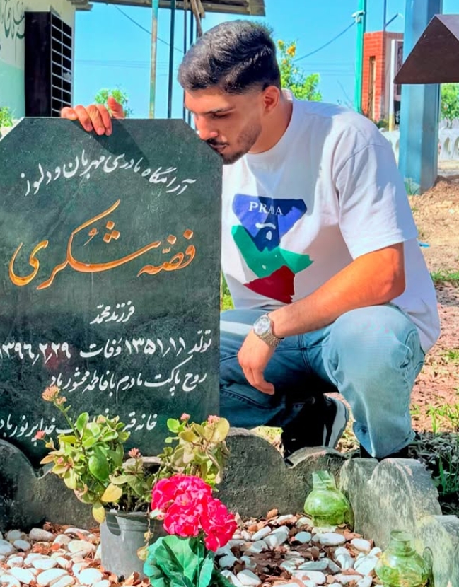 عکس مادر عباس ابراهیم زاده