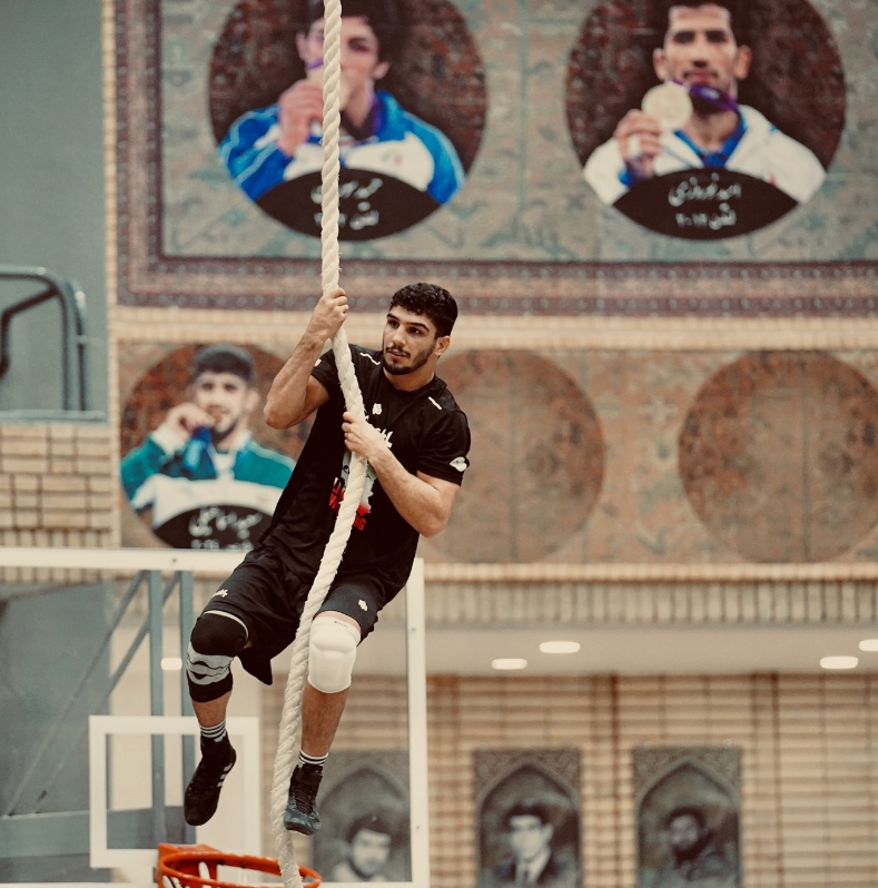 عکس عباس ابراهیم زاده