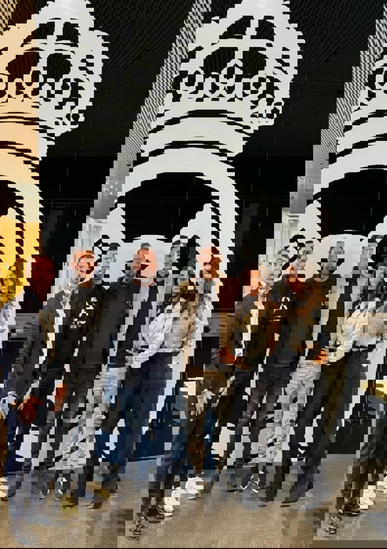 عکس خانوادگی یوسف انریکز لخدیم