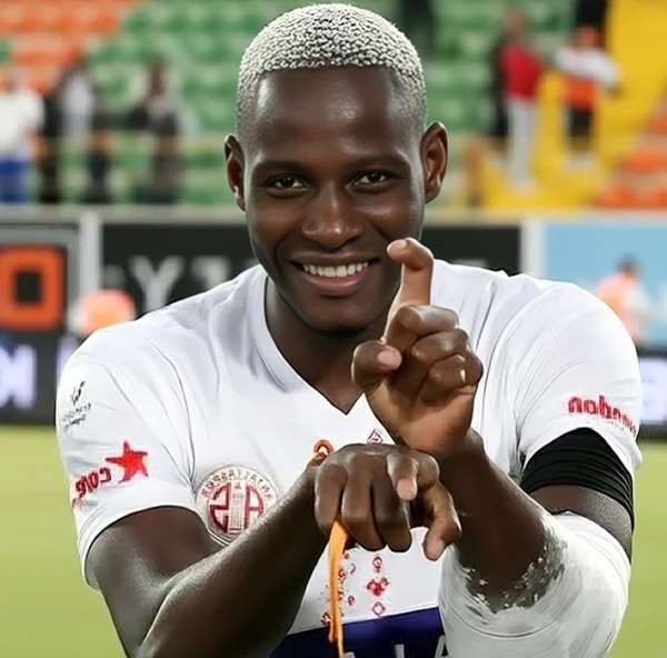 wallpaper Moussa Djenepo