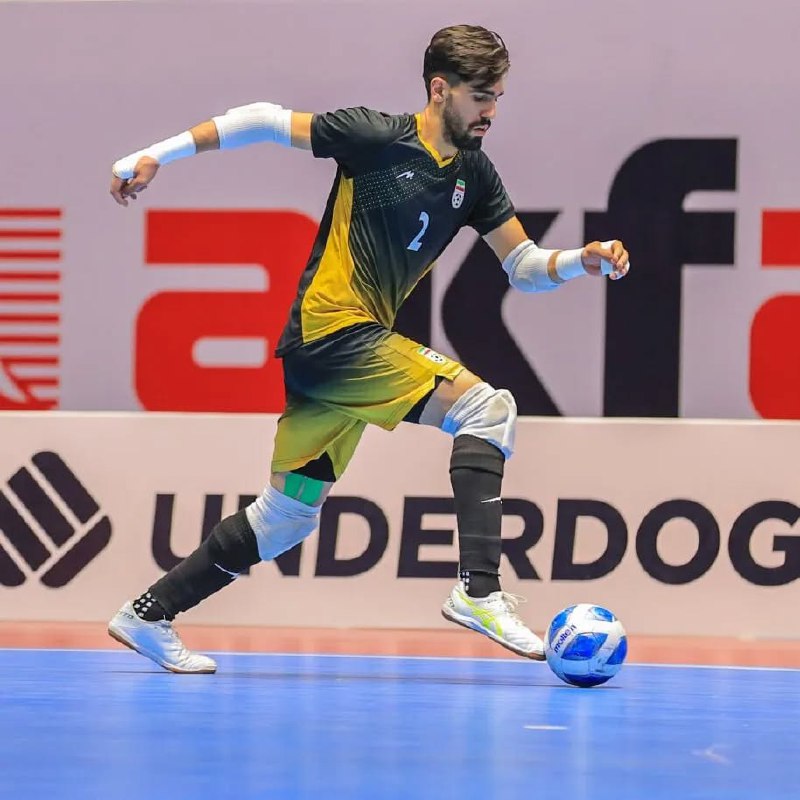 مهدی رستمیها بازیکن فوتسال - مجله فوتبالی مهدی رستمیها بازیکن فوتسال