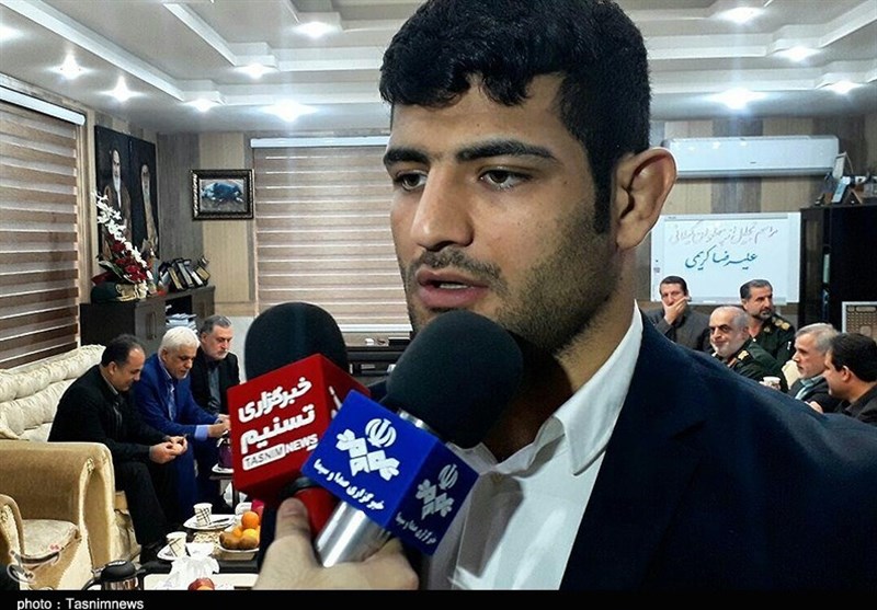 عکس علی کریمی کشتی گیر