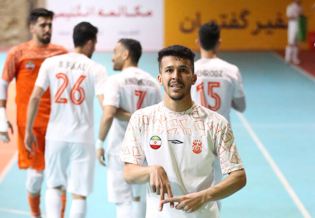 حسین سبزی بازیکن فوتسال