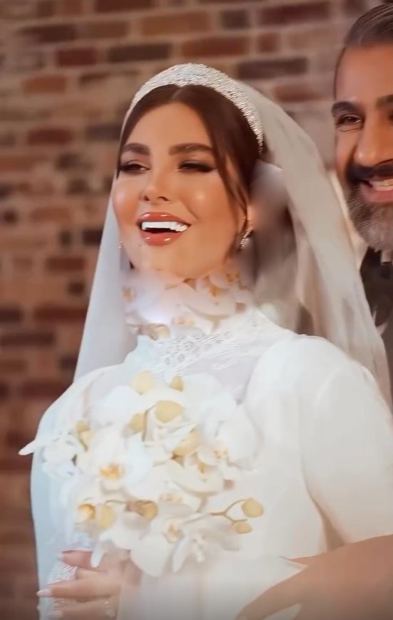 محمد نادری عروسی