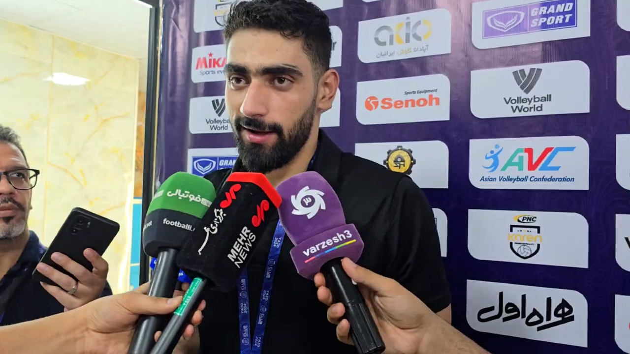 علی حاجیپور ستاره امتیازآور ایران مقابل فیلیپین علی حاجیپور ستاره امتیازآور ایران مقابل فیلیپین