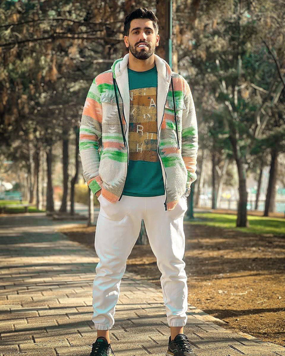 مهدی رستمی‌ها عکس 