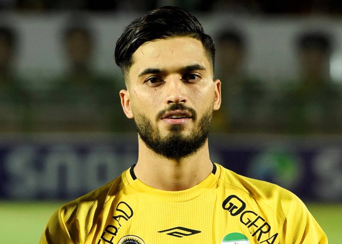 عکس محمد قربانی - مجله فوتبالی عکس محمد قربانی