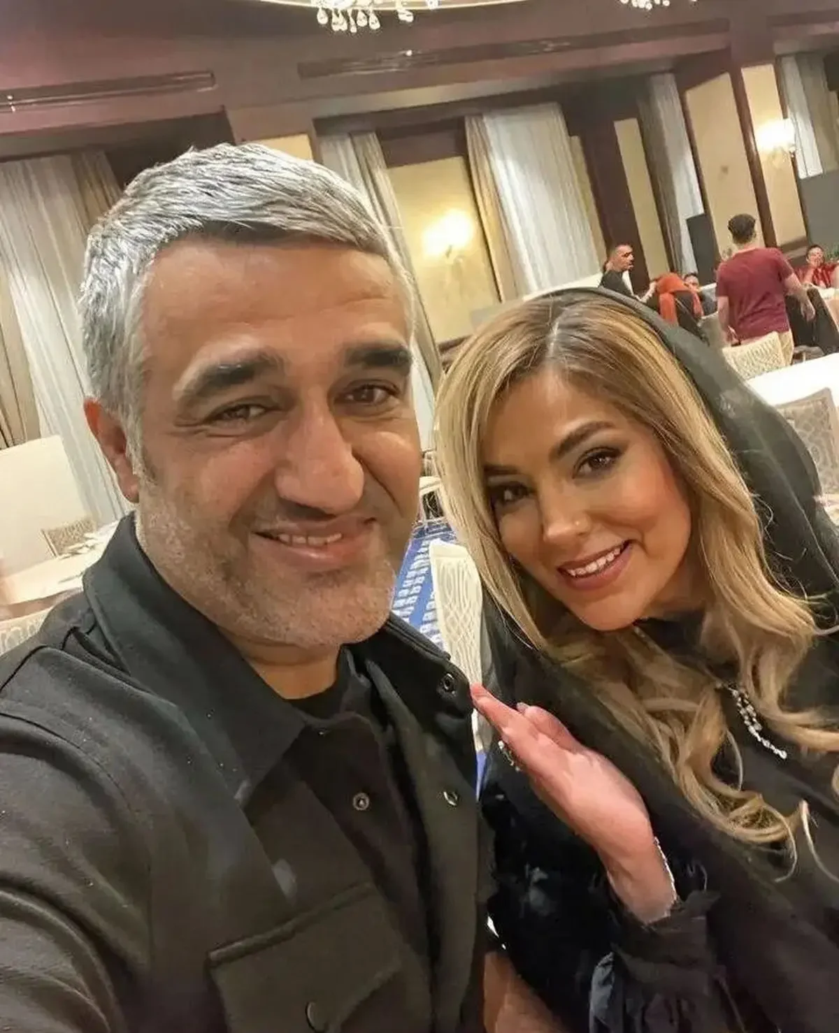 پژمان جمشیدی و نگار فرهمند پژمان جمشیدی و نگار فرهمند