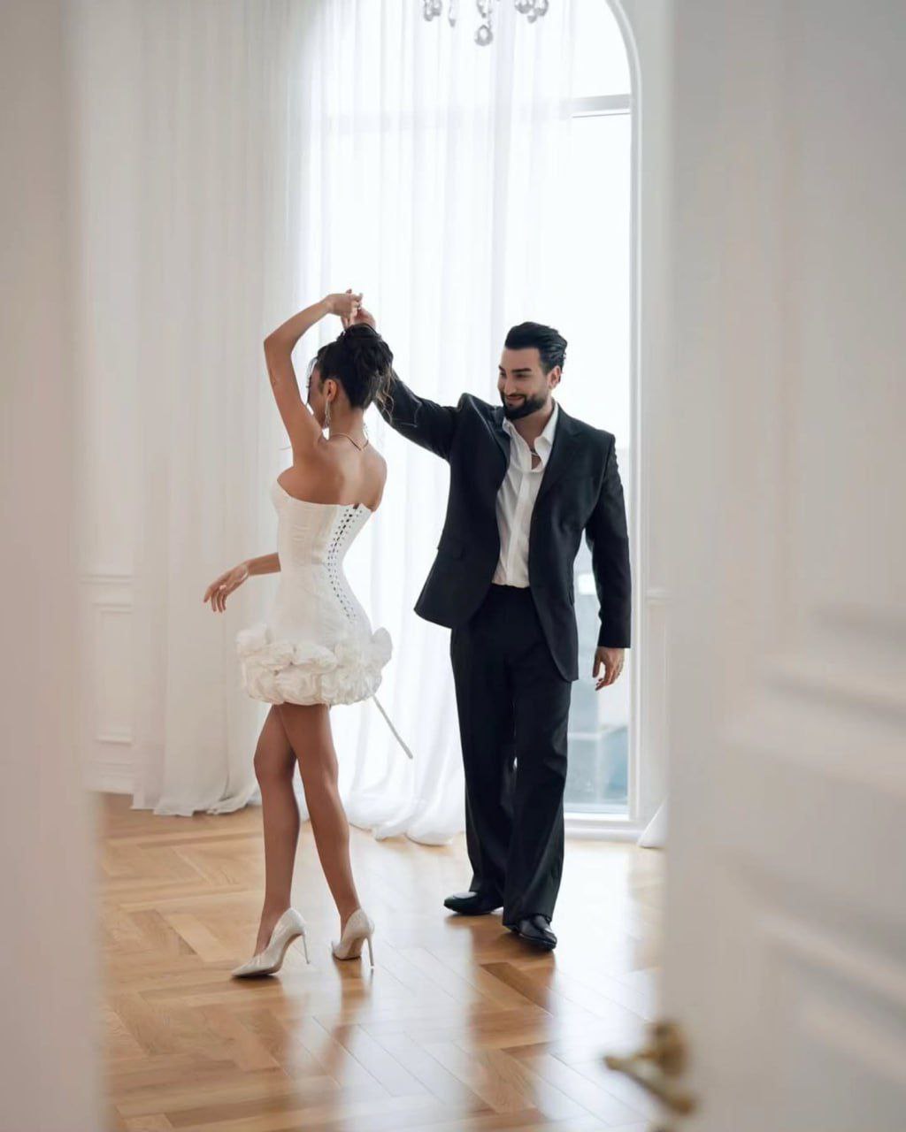 عروسی حسین تهی و همسرش