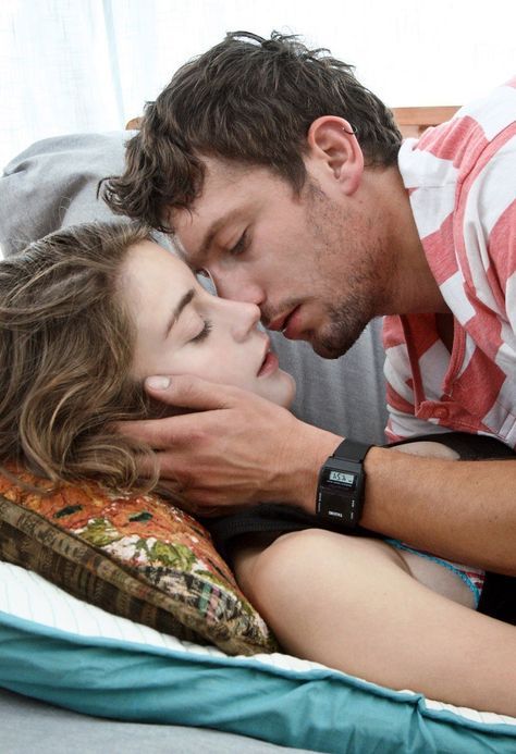 فیلم های صحنه دار سکسی - مجله فوتبالی فیلم های صحنه دار سکسی