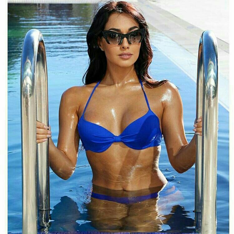 عکس لختی صدف طاهریان - مجله فوتبالی عکس لختی صدف طاهریان