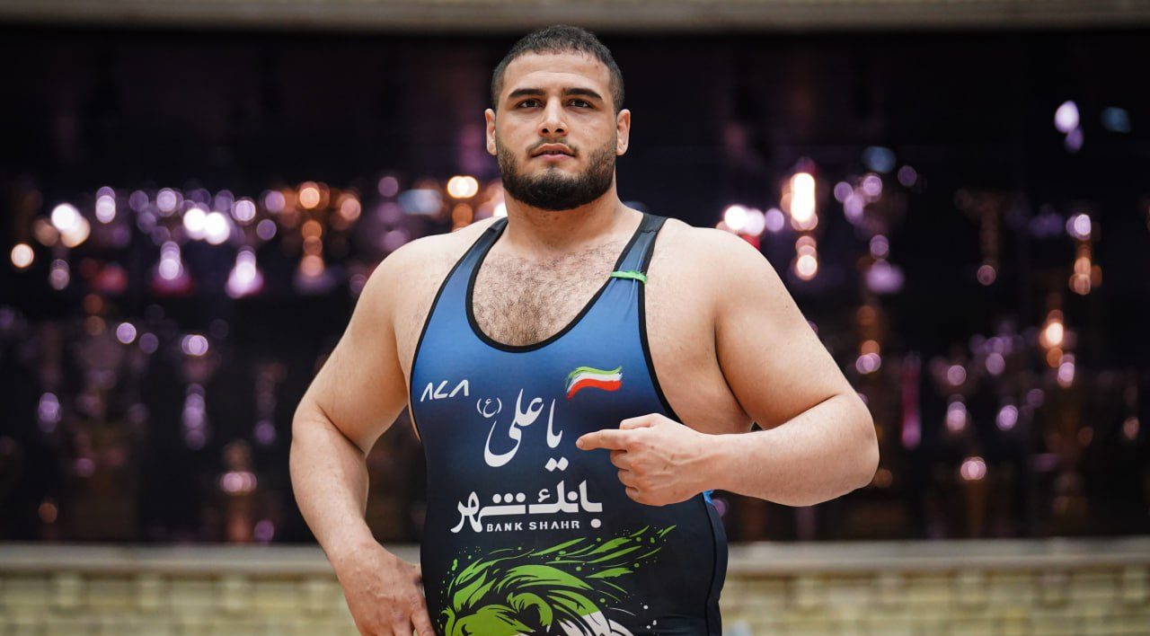 عکس فردین هدایتی کشتی