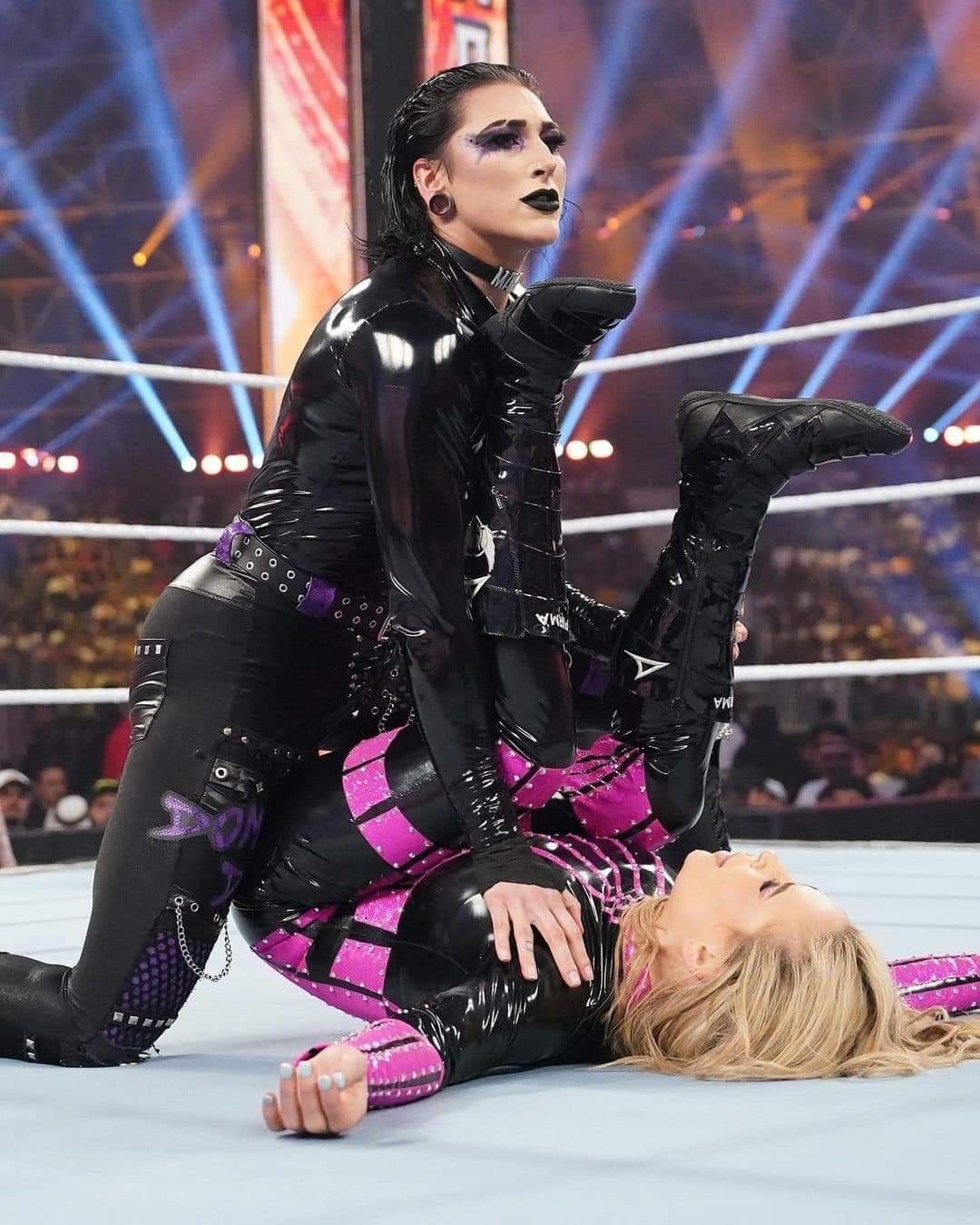 عکس سکسی. - مجله فوتبالی عکس سکسی.