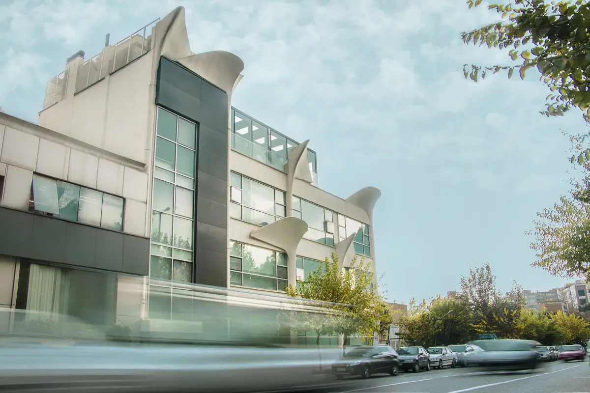 کلینیک دکتر نیلفروش زاده کلینیک دکتر نیلفروش زاده