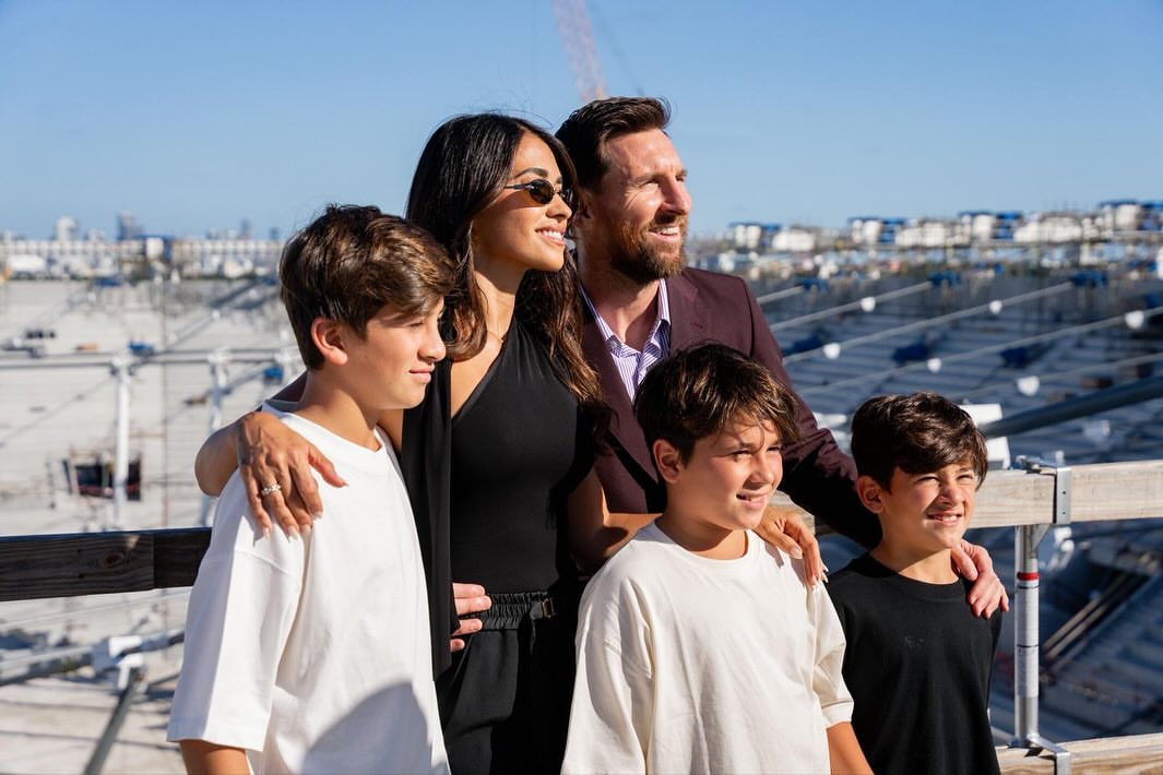 همسر مسی چند ساله است