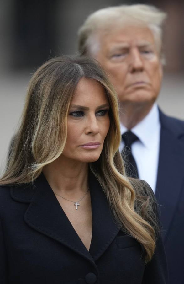 عکس ملانیا ترامپ و دونالد ترامپ 
