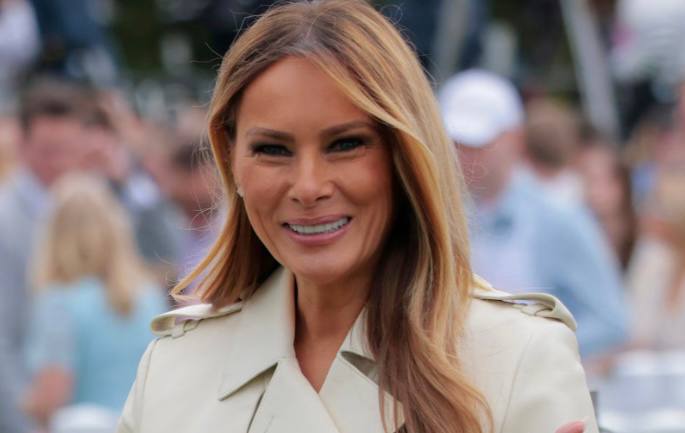 تصویر زمینه ملانیا ترامپ