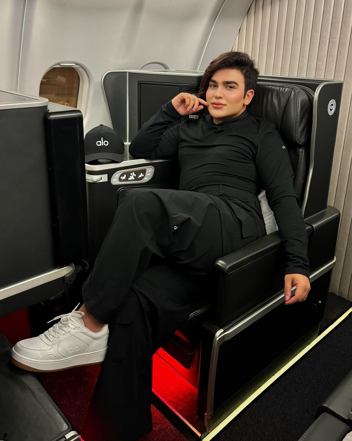 عکس لخت شهاب بلاگر اینیستا - مجله فوتبالی عکس لخت شهاب بلاگر اینیستا