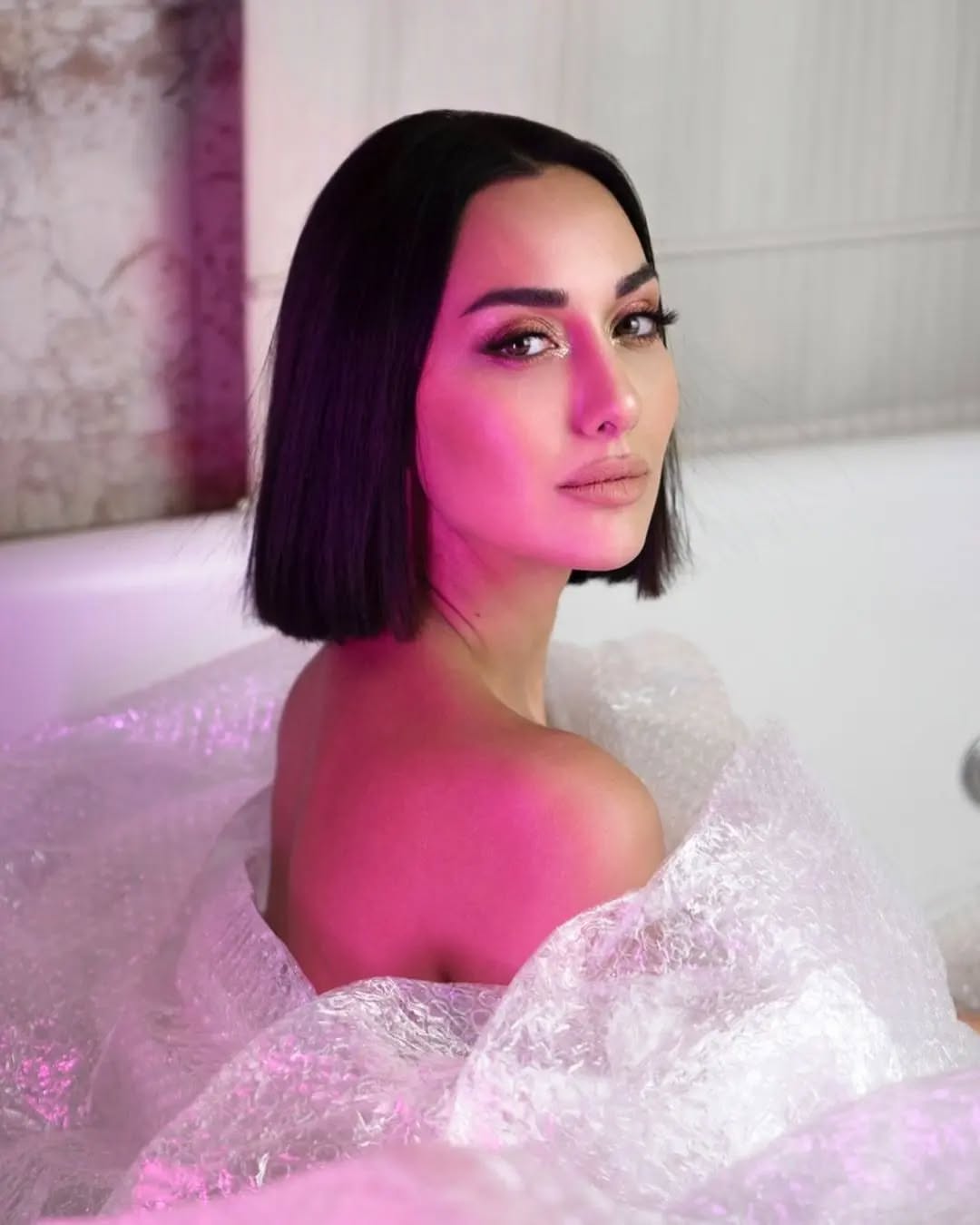 فاحشه - مجله فوتبالی فاحشه